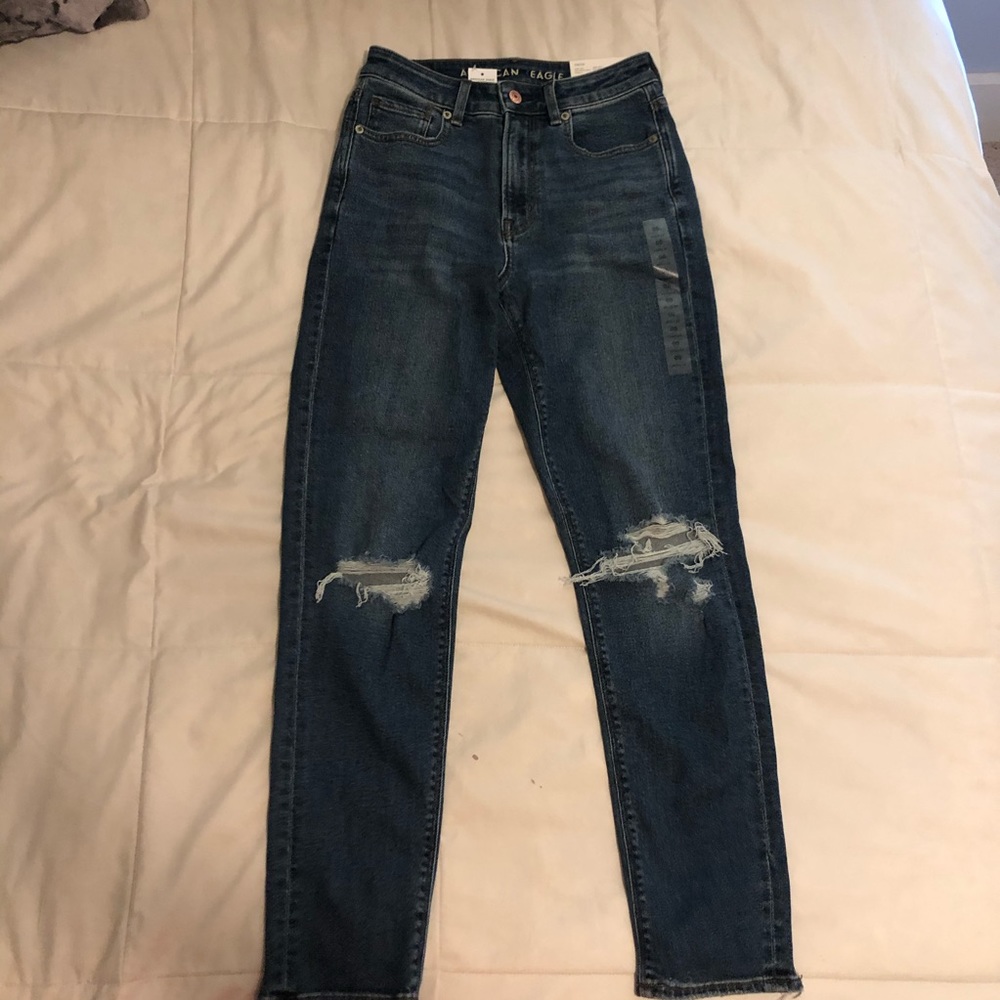 American Eagle Stretch Distressed Mom Jeans 00